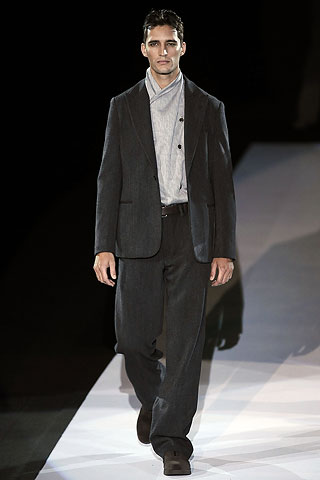 Giorgio Armani / - 2009-2010